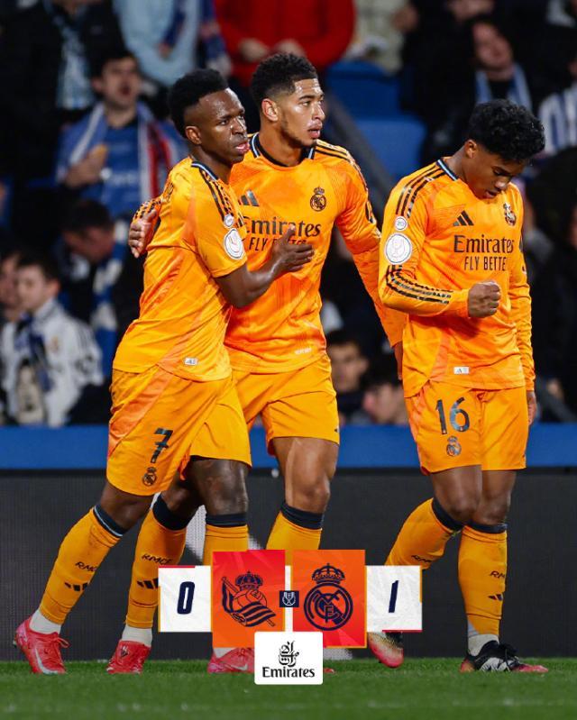 1740612281070000857.jpg 004cWfYKgy1hyypcl0bd4j60u011itpo02.jpg